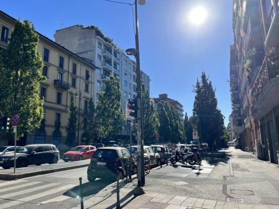 Daniela'S Spazioso Appartamento Ai Navigli Milano Eksteriør bilde