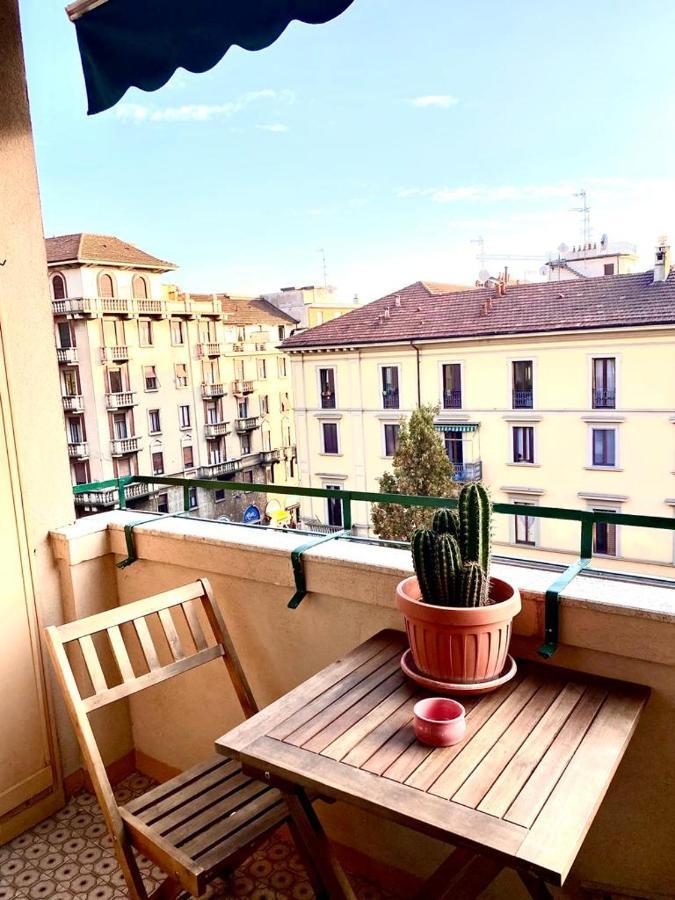 Daniela'S Spazioso Appartamento Ai Navigli Milano Eksteriør bilde